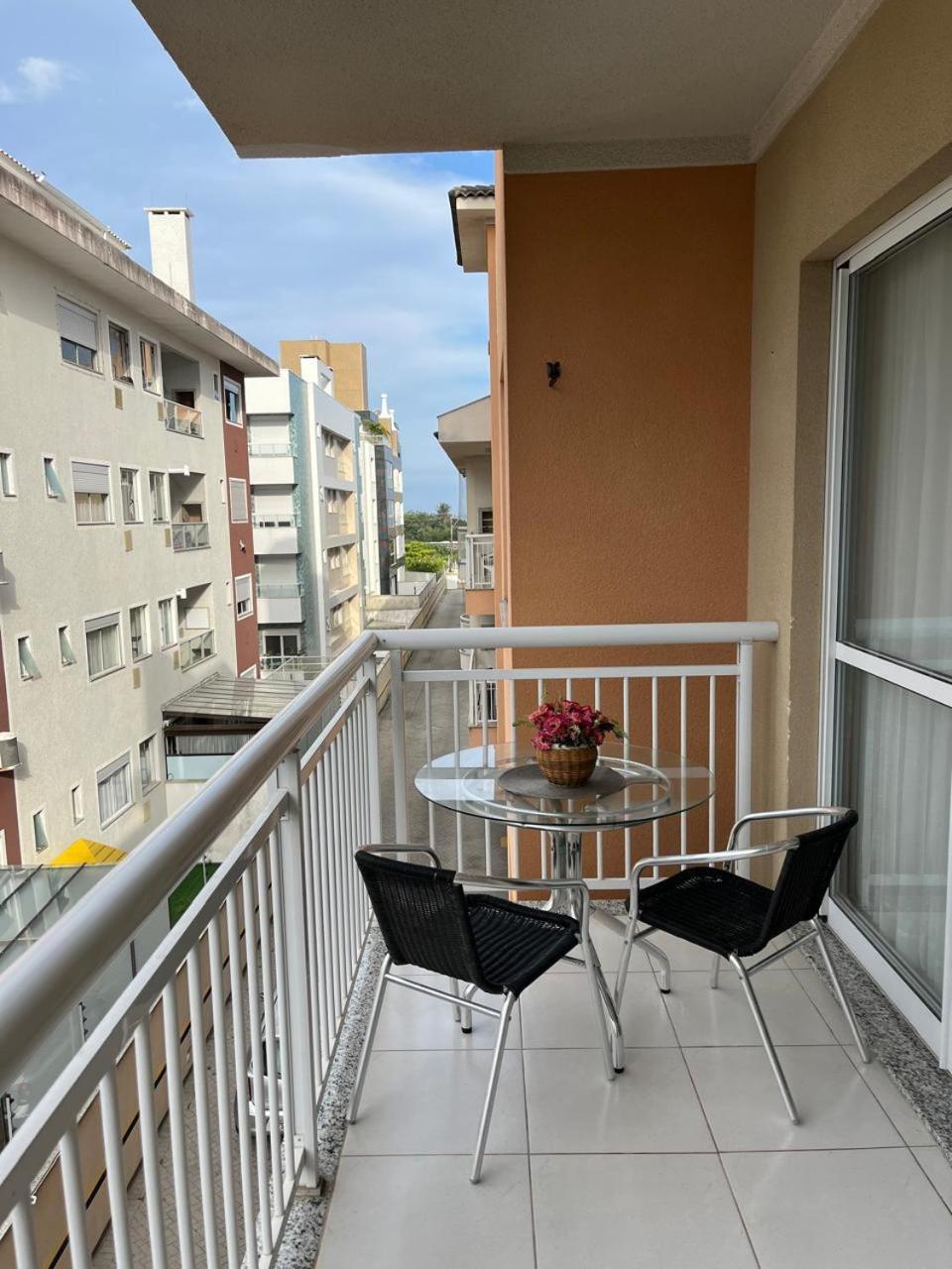 Apartamento Ingleses Norte, Perto Mar, 2 Quartos, 2 Banheiros Florianópolis